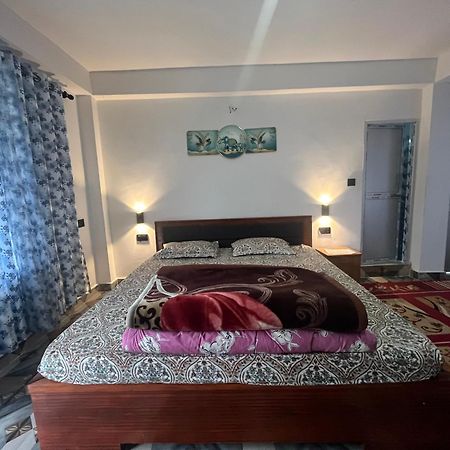 Pradhan Homestay Mirik - Homestay Beside Mirik Lake Dış mekan fotoğraf