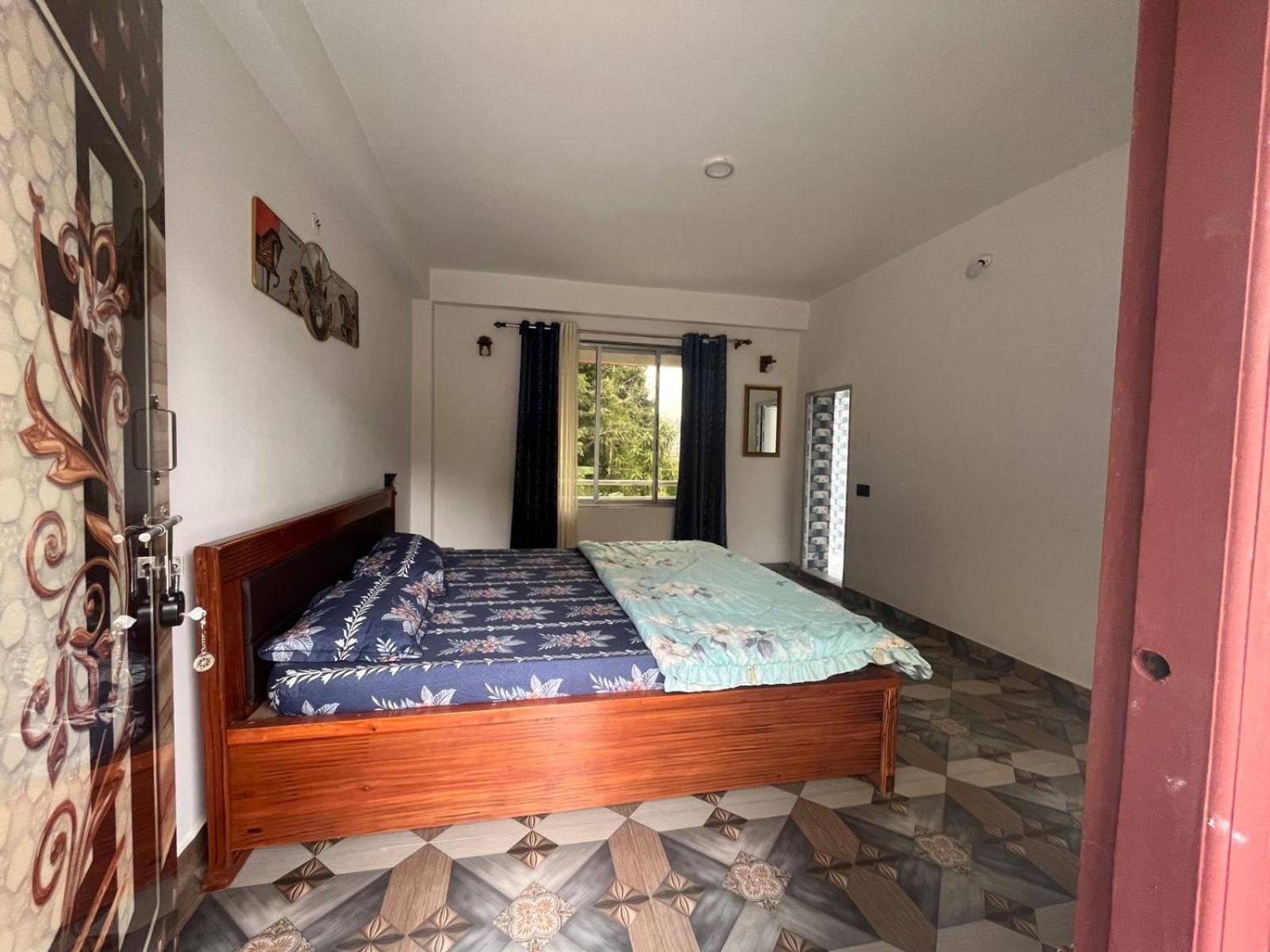 Pradhan Homestay Mirik - Homestay Beside Mirik Lake Dış mekan fotoğraf