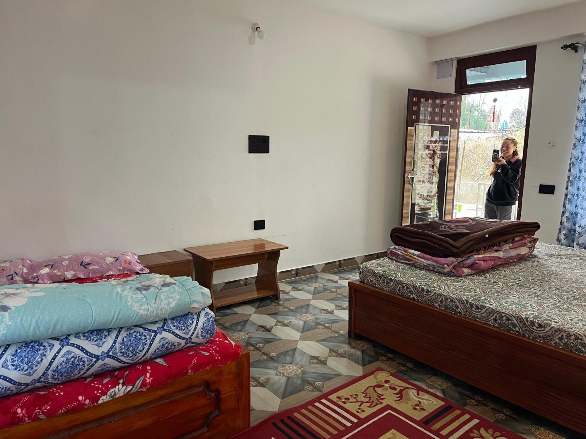 Pradhan Homestay Mirik - Homestay Beside Mirik Lake Dış mekan fotoğraf