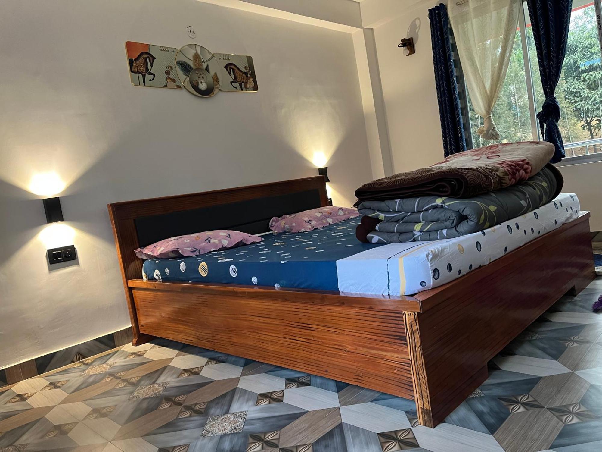 Pradhan Homestay Mirik - Homestay Beside Mirik Lake Dış mekan fotoğraf