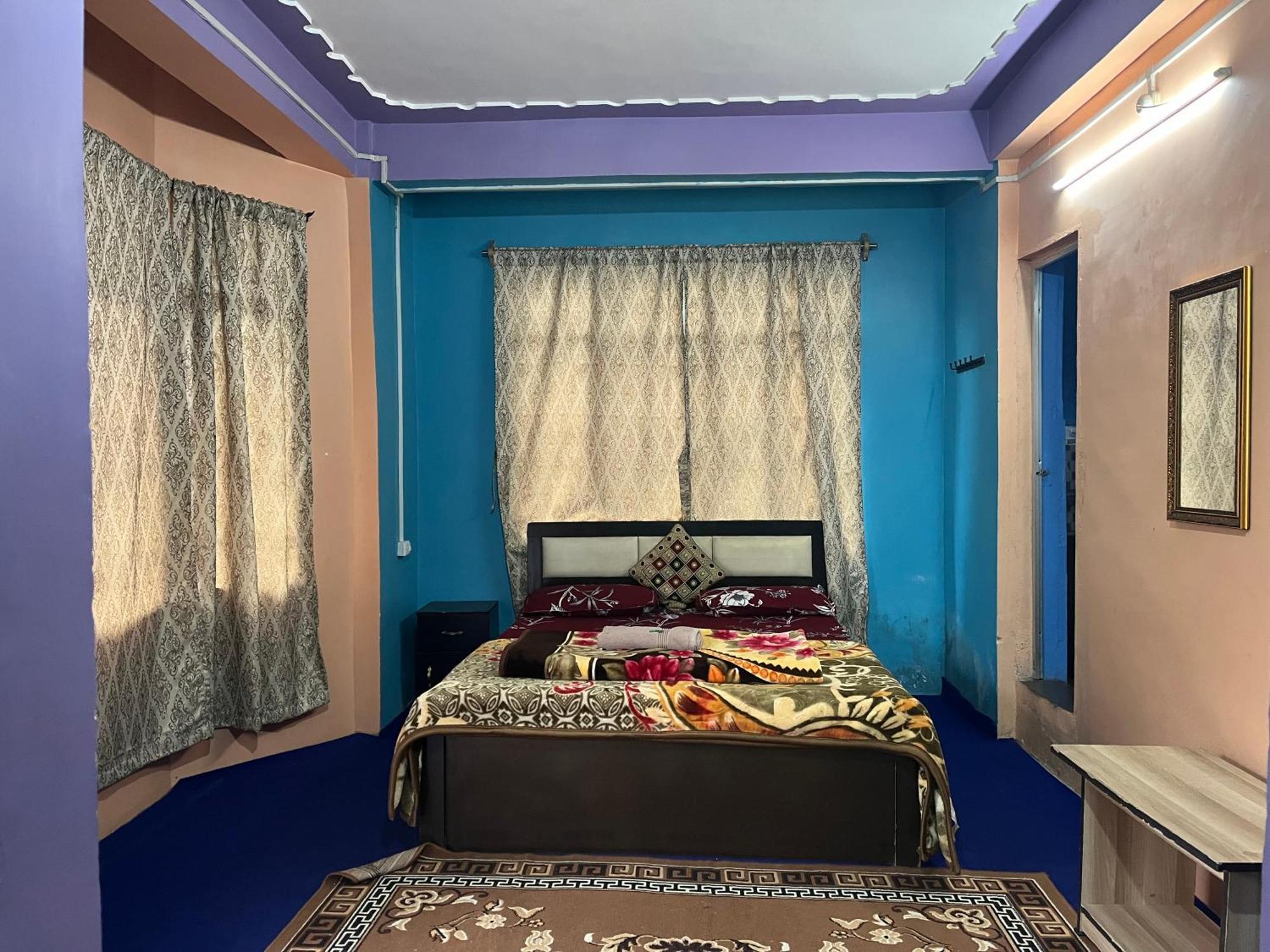 Pradhan Homestay Mirik - Homestay Beside Mirik Lake Dış mekan fotoğraf